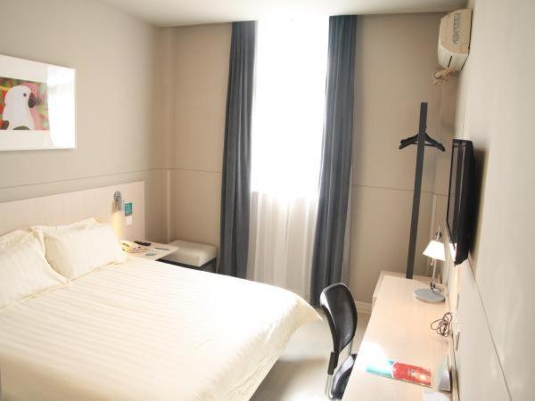 Jingjiang Inn Zhengzhou Hongqi Road Esterno foto
